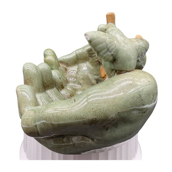 Vtg Art Pottery Ceramic Bird Feeder Sculpture Trinket Dish With Birds On Hands - Picture 4 of 6
